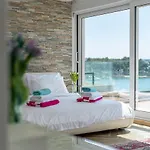 Villa House